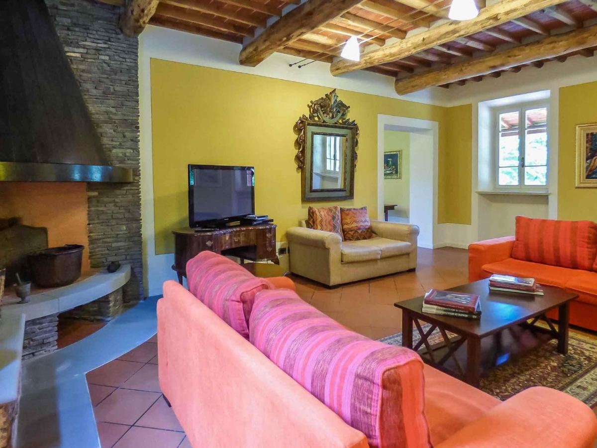 Lucca Cycling Holidays Il Tiglio Rooms SantʼAndrea di Compito Екстериор снимка