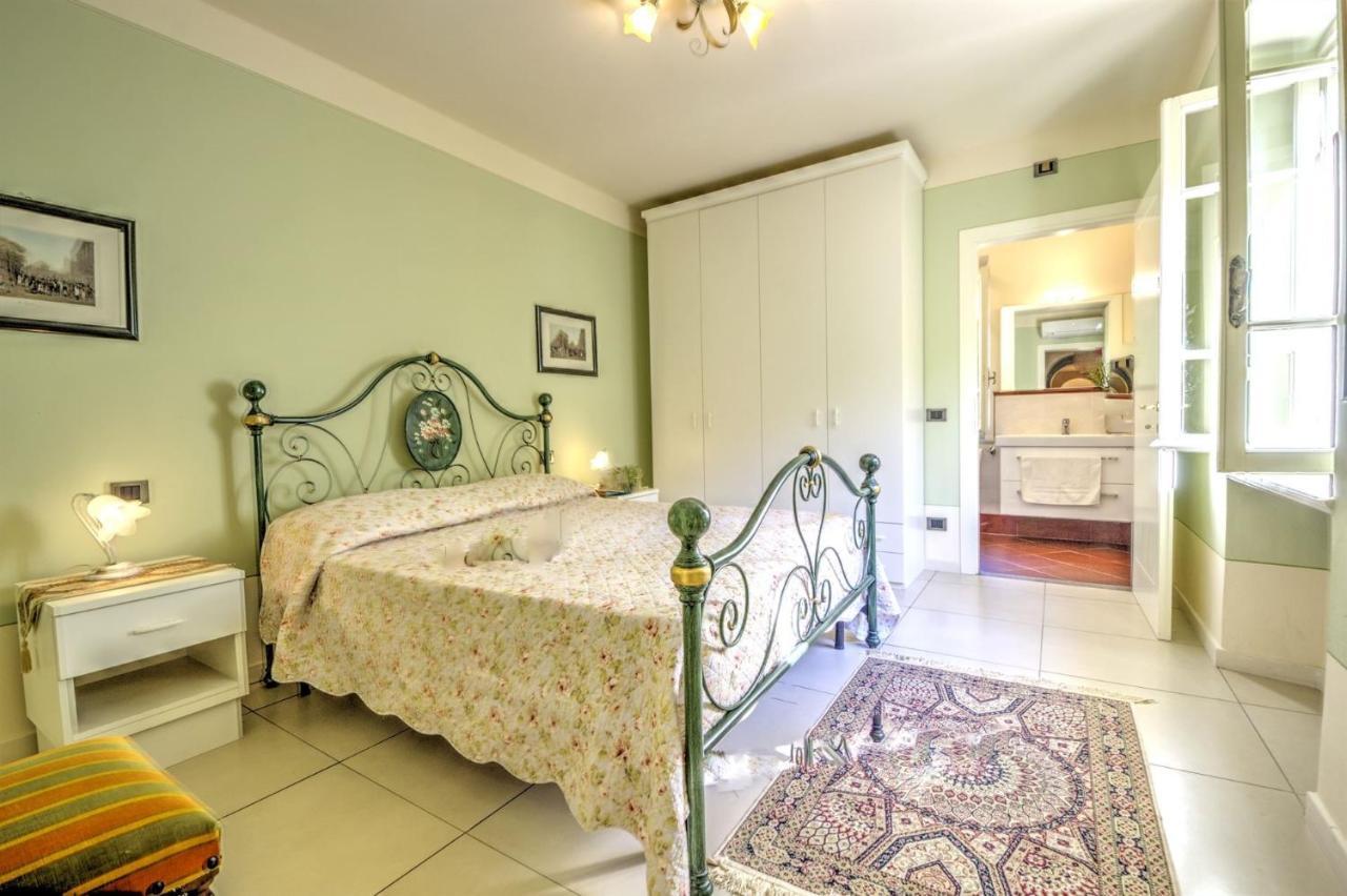 Lucca Cycling Holidays Il Tiglio Rooms SantʼAndrea di Compito Екстериор снимка